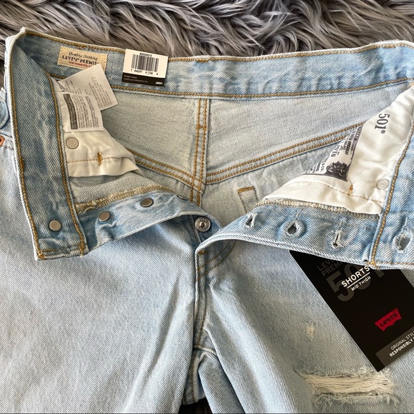 LEVI’S 501 mid thigh shorts - Picture 3 of 10